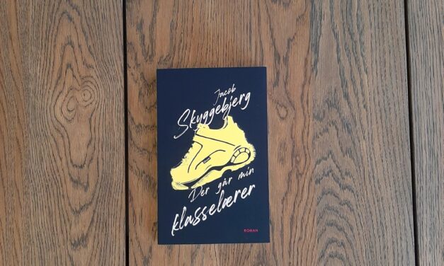 “Der går min klasselærer” af Jacob Skyggebjerg