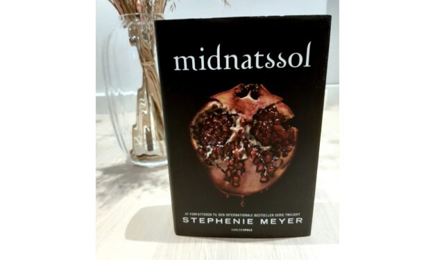 “Midnatssol” af Stephanie Meyer